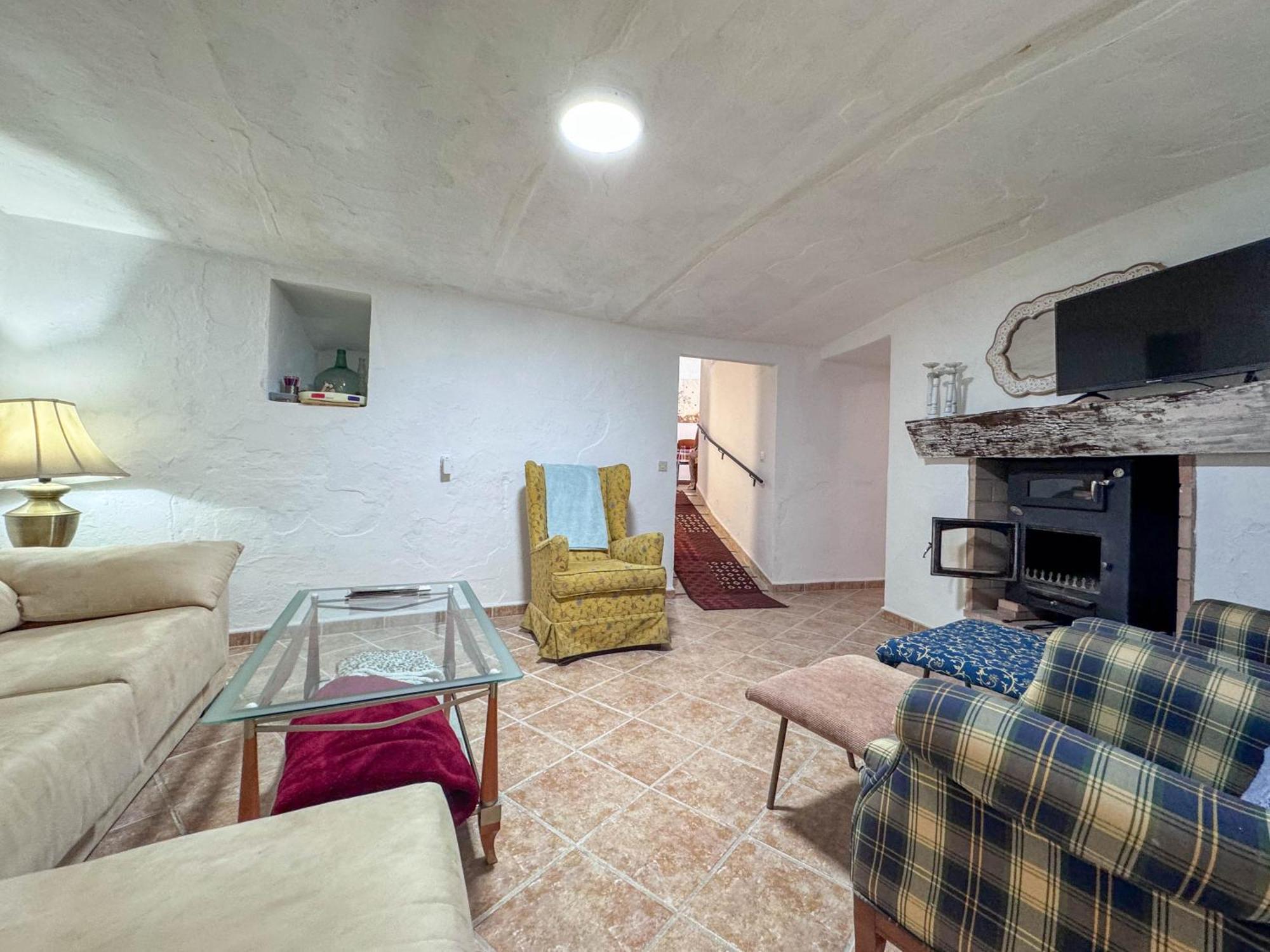 Casa Cueva Rural Vico Ideal Grandes Grupos Holiday home Freila